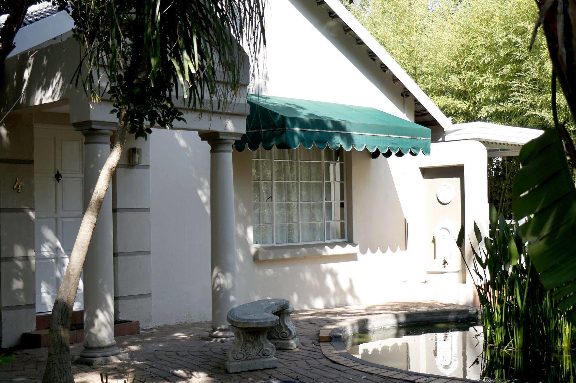 Summerview Guest alojamiento Johannesburgo Exterior foto